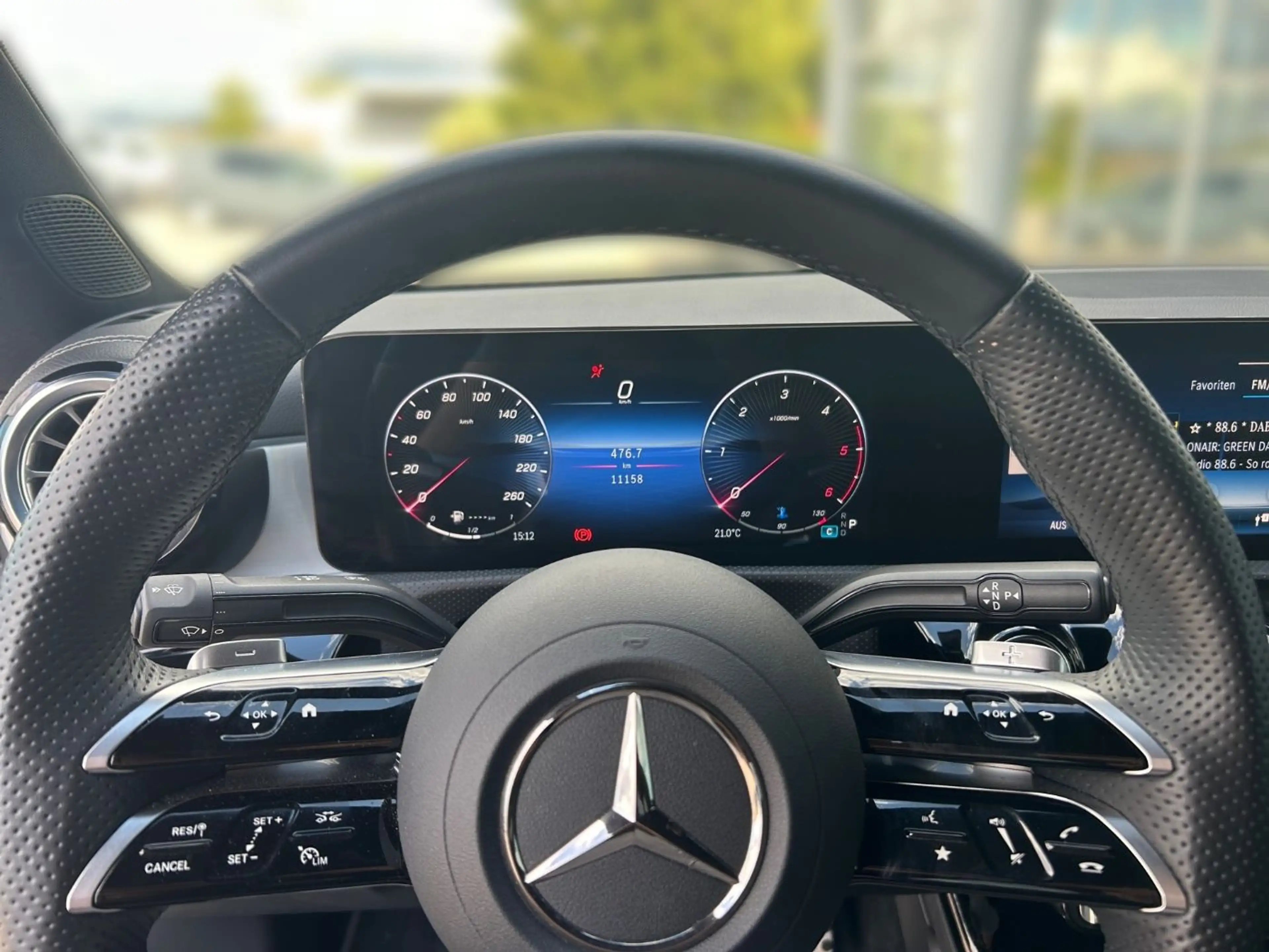 Mercedes-Benz CLA 180 d  AMG Line AMG Night MBUX Mbeam Ambi — photo 9