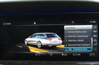 Annonce voiture d'occasion Mercedes-Benz E 400 - CARADIZE