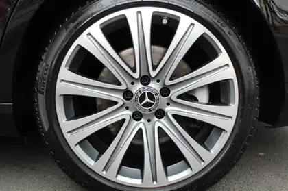 Annonce voiture d'occasion Mercedes-Benz E 400 - CARADIZE