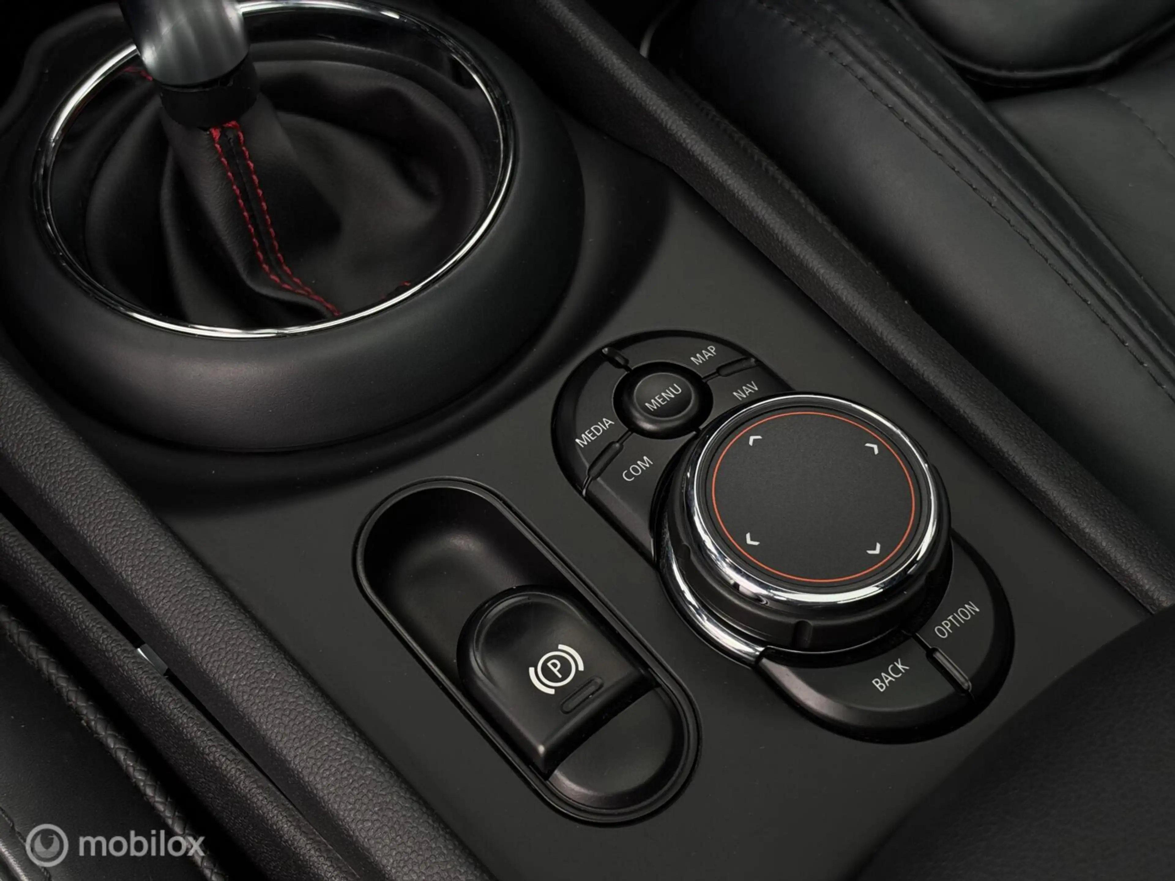 MINI Cooper S Clubman 2.0 Chili | Pano | Leder | CarPlay — photo 10
