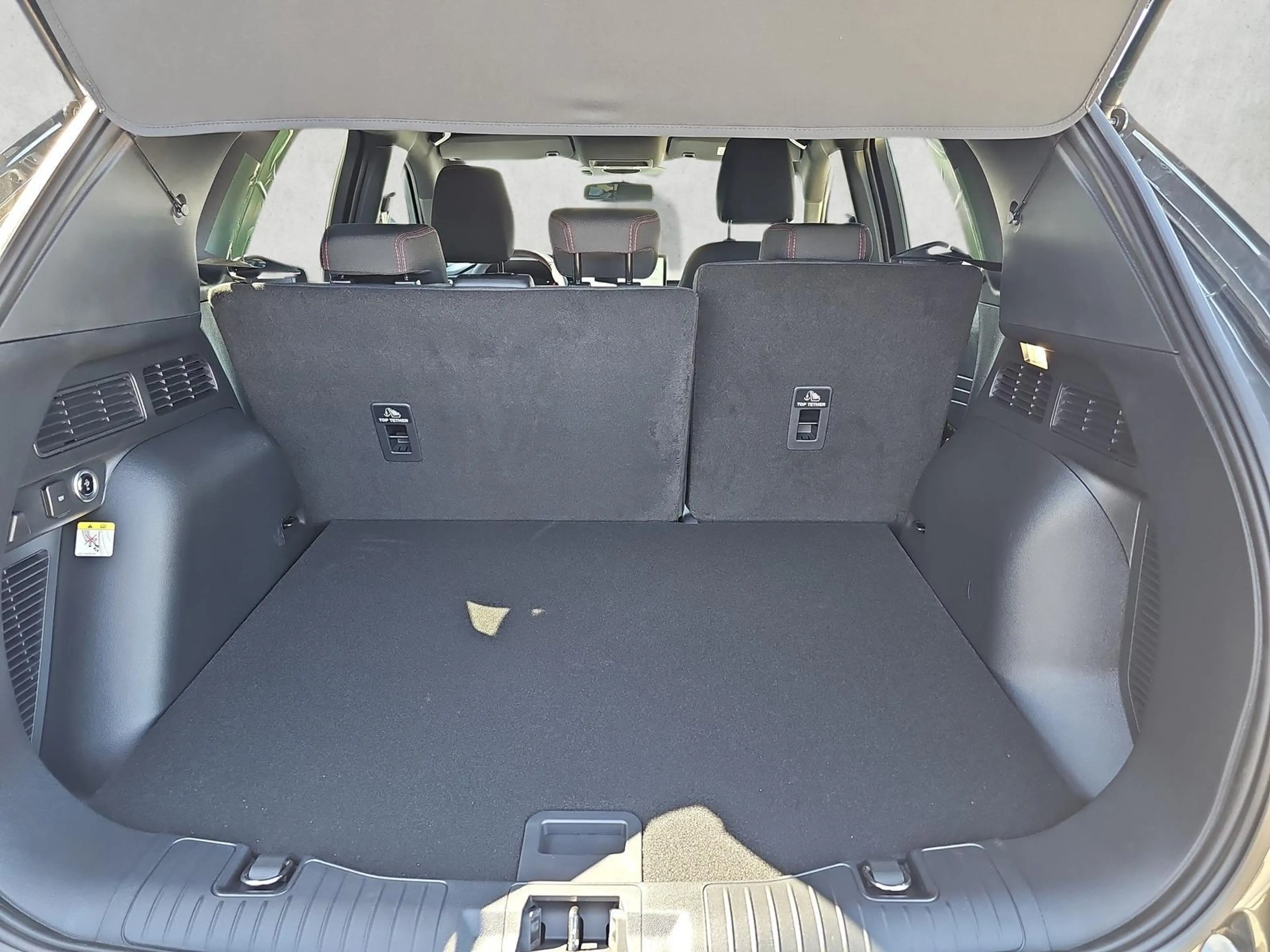 Ford Kuga ST-Line 1.5 EB Autom. ST Line 5J.Gar AHK schwen... — photo 14