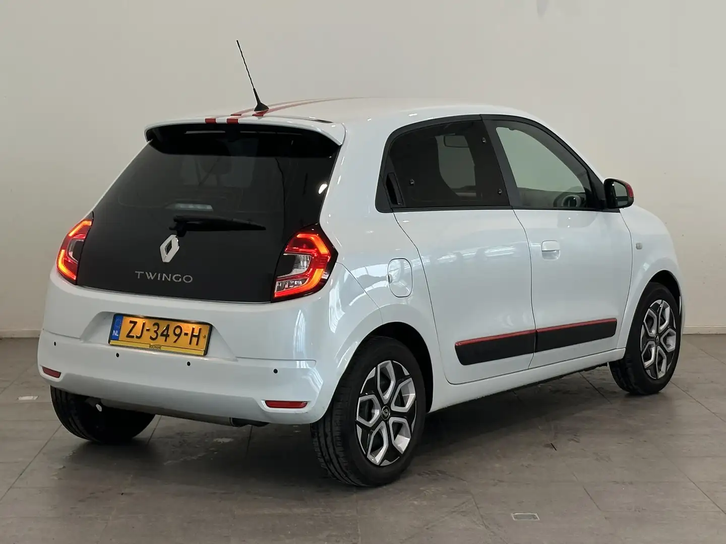 Renault Twingo 1.0 SCe 75 Collection | Airco | Cruise Control | R Wit - 2