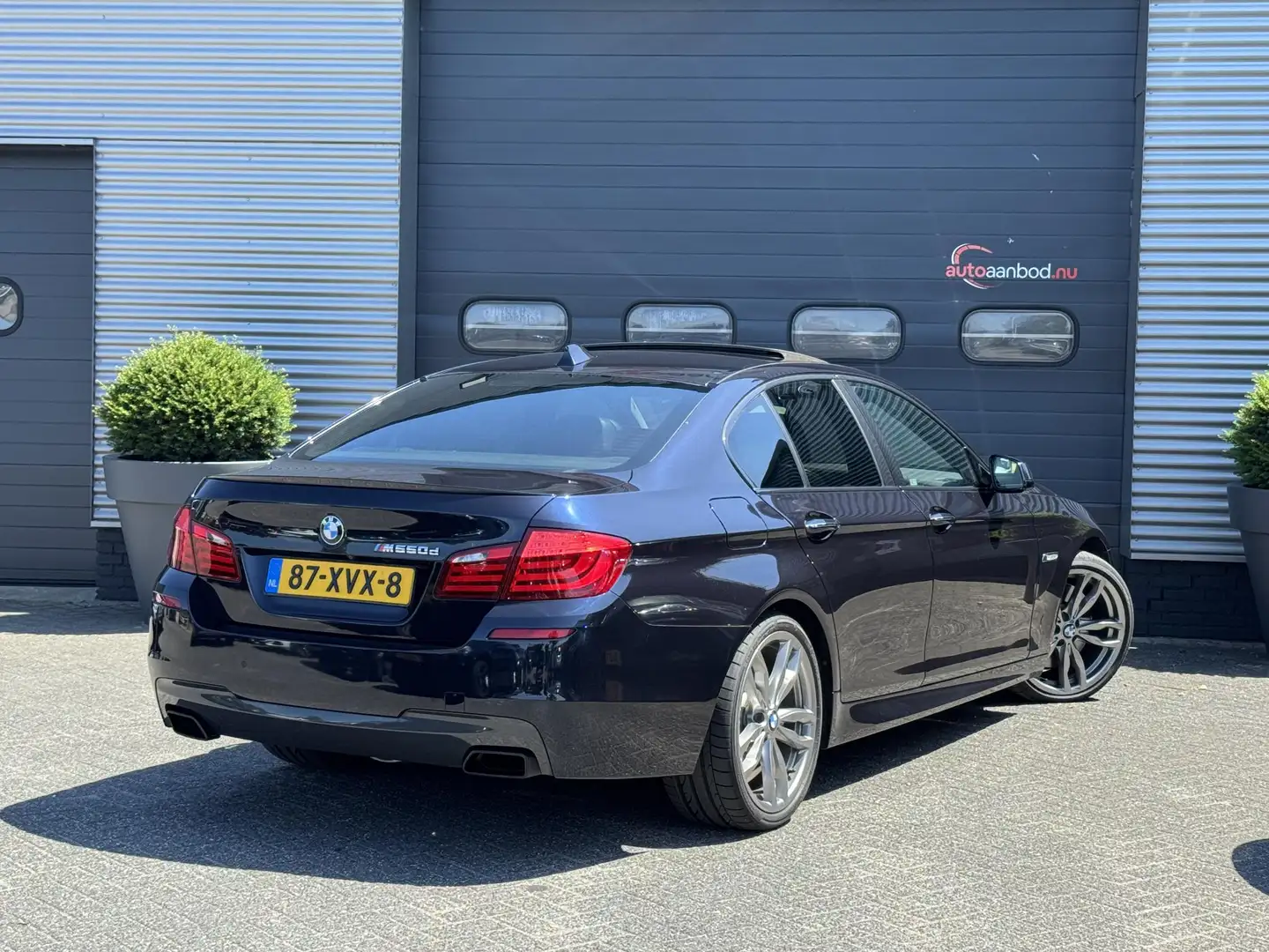 BMW M550 5-serie M550xd | Panoramadak | 360* Camera | Softc Чорний - 2