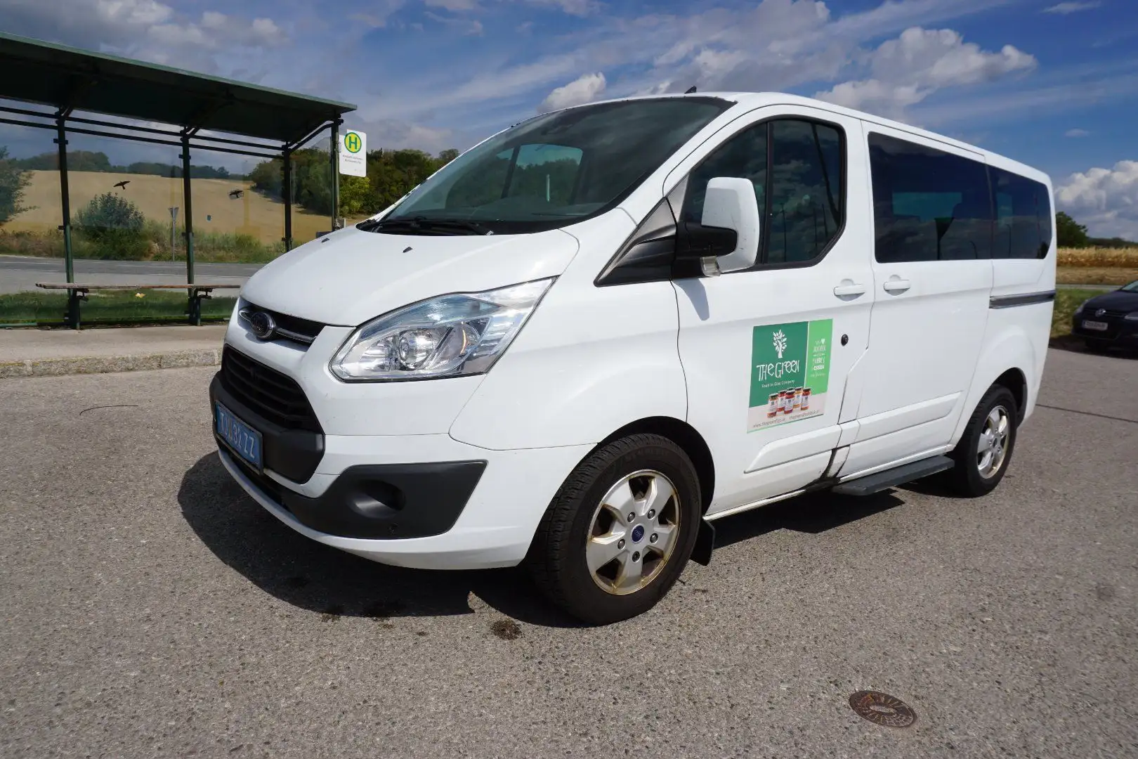 Ford Transit Tourneo Custom 300 L1 Titanium Weiß - 2
