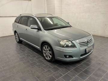 2.2 D-4D 16V 150cv Station Wagon-XENO-NAVI