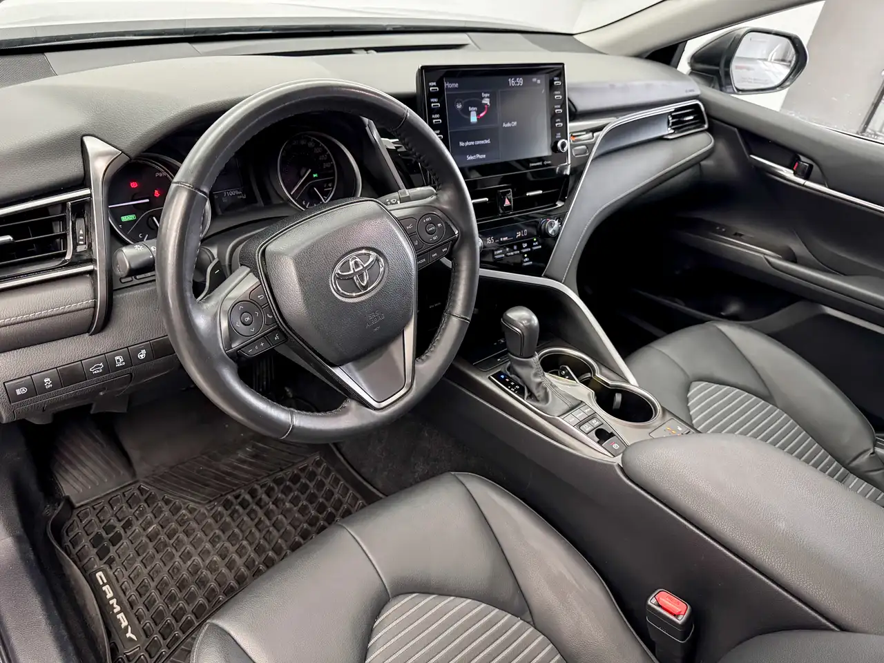 Toyota Camry снимка Toyota Camry