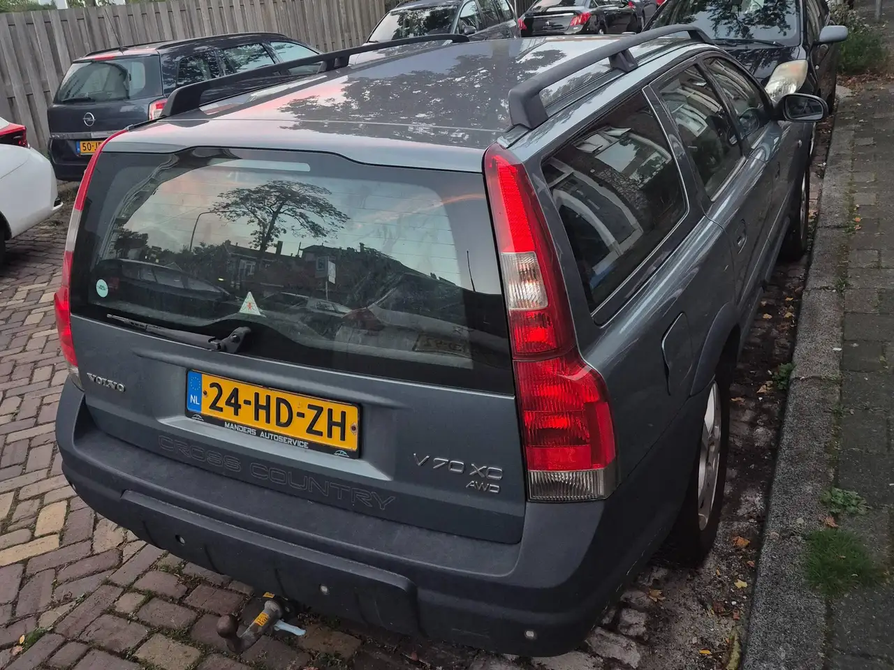 Volvo V70 2.4 T Comfort Line, foto 2