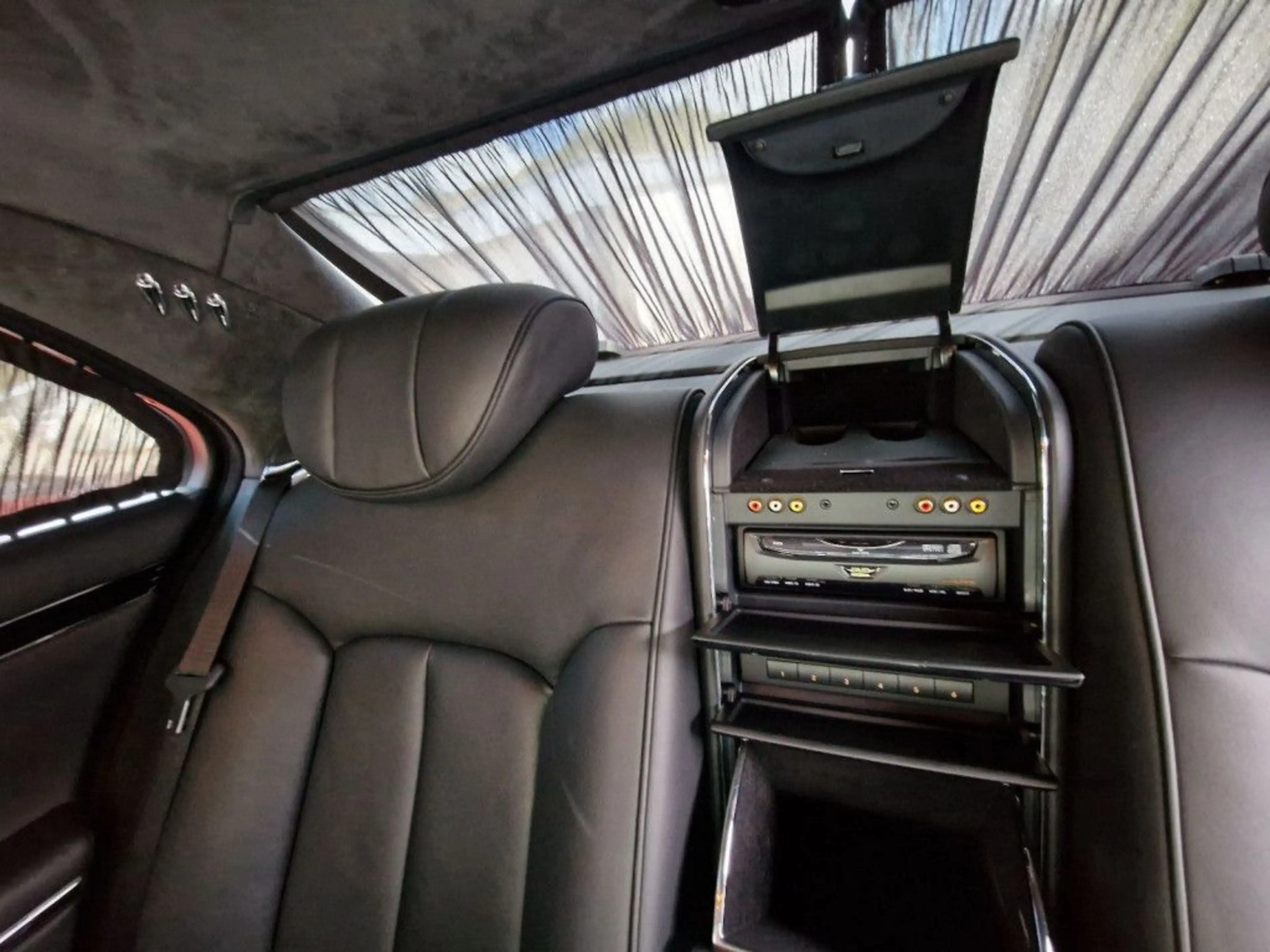 Maybach 57 S +First Class+Vollausstattung+Massage+Solar+ — photo 7