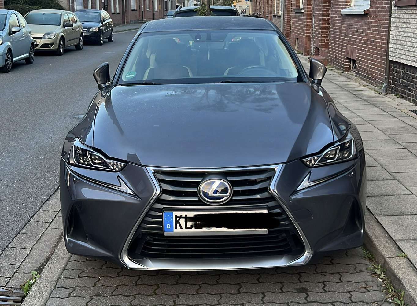 Second hand Lexus Is 