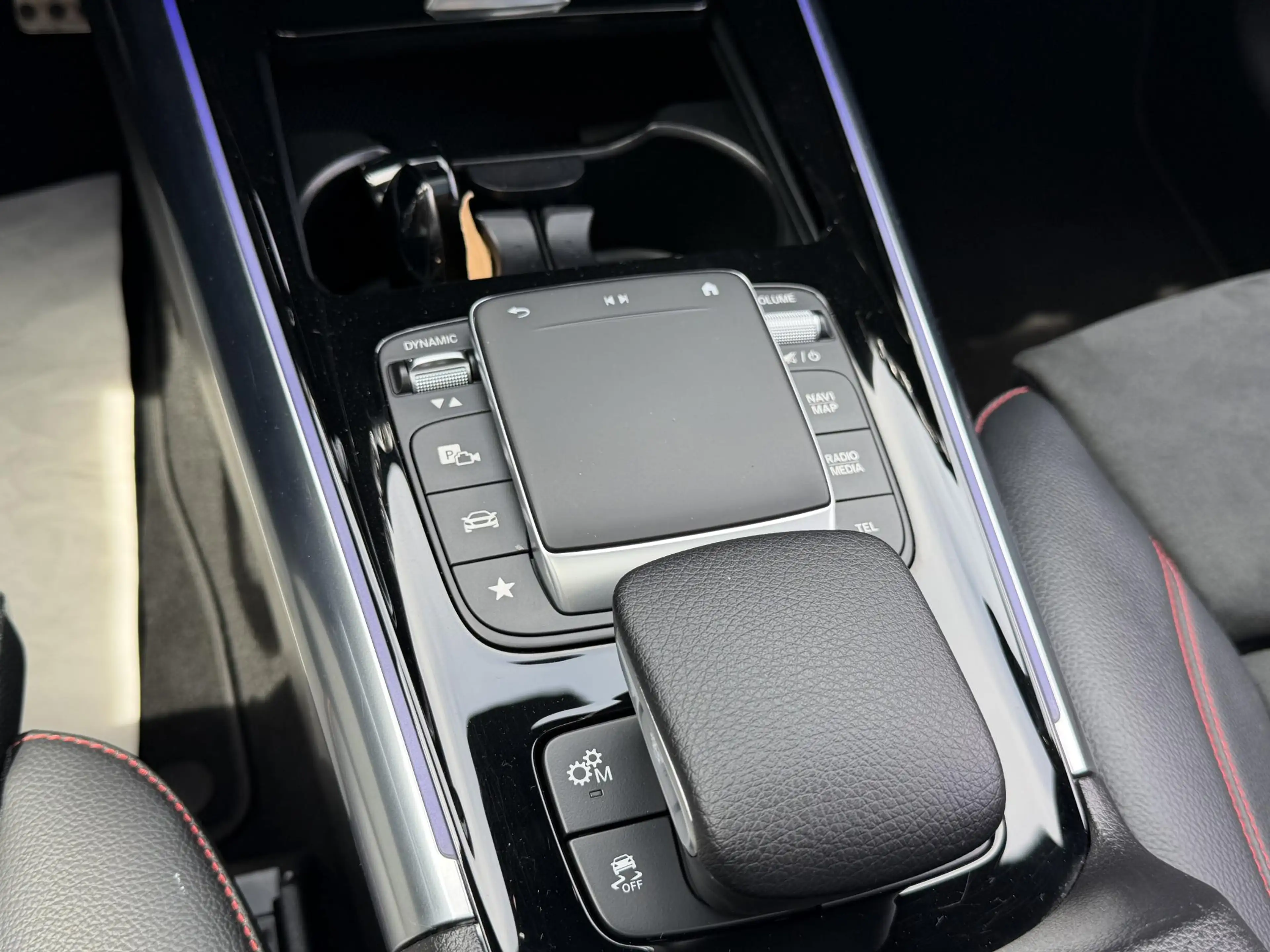 Mercedes-Benz GLA 35 AMG 4MATIC AUTOMAAT| PANORAMADAK |NAVIGATIE | CAMERA | — photo 14