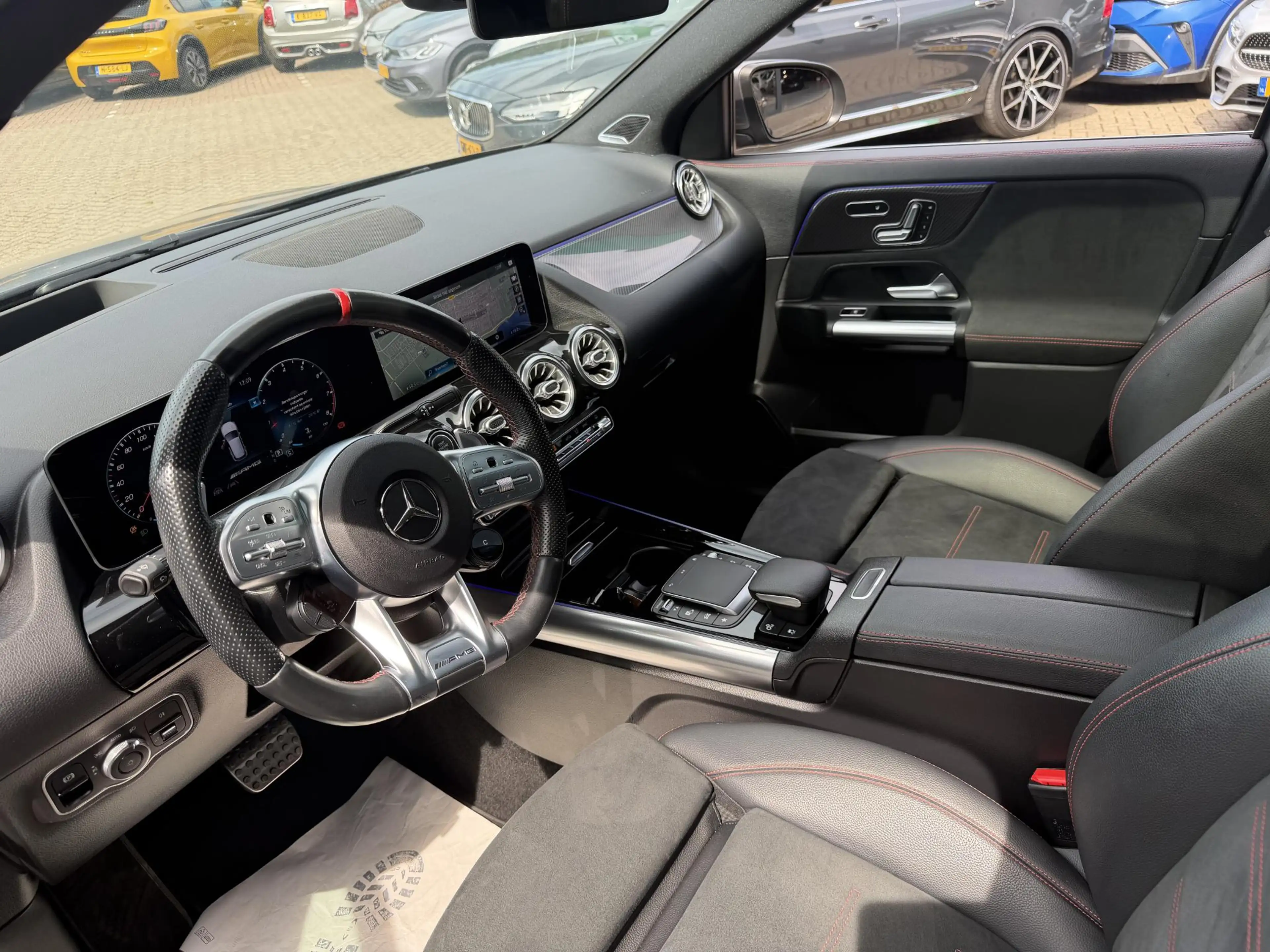 Mercedes-Benz GLA 35 AMG 4MATIC AUTOMAAT| PANORAMADAK |NAVIGATIE | CAMERA | — photo 9