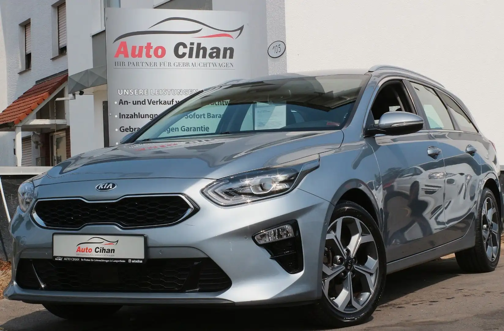 Kia Ceed SW / cee'd SW TOP-AUSTATTUNG! 2.HAND! TÜVNEU Silber - 1