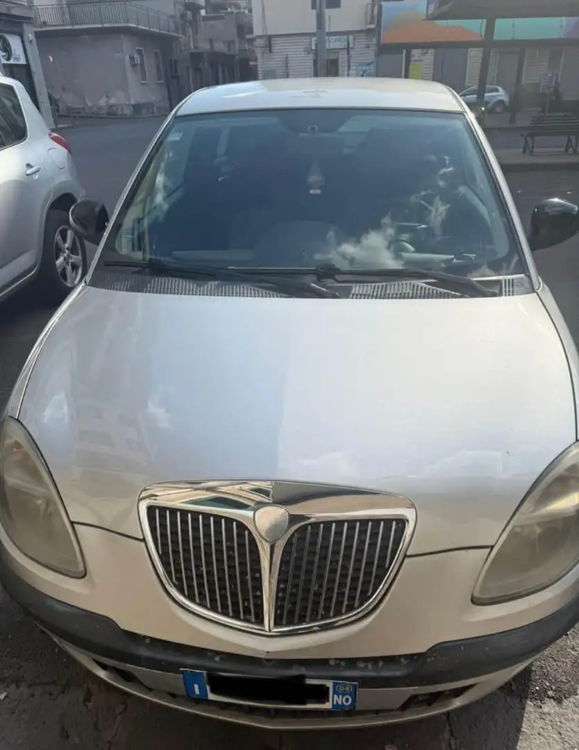 Lancia Ypsilon 1.3 mjt Argento dfn - 1