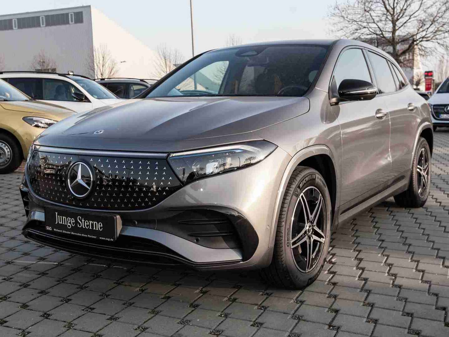 Mercedes EQA 300 Night Edition - - Joinsteer - #1