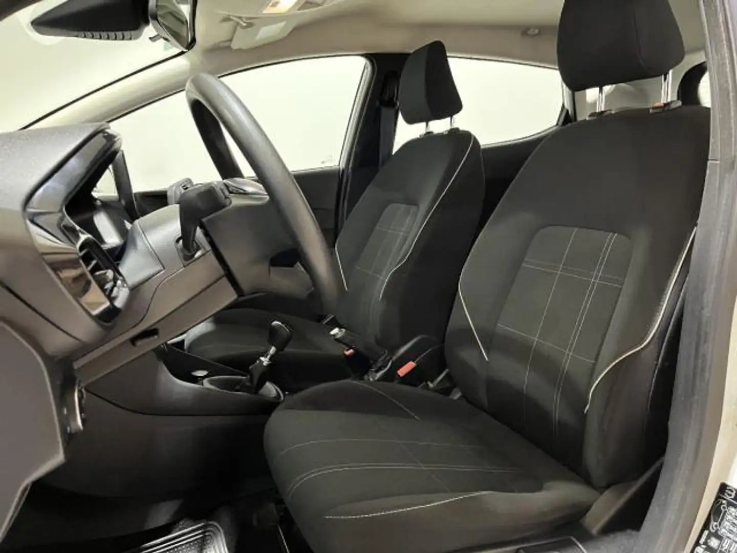 Ford Fiesta 1.5TDCi Trend+ 85 Gris - 2