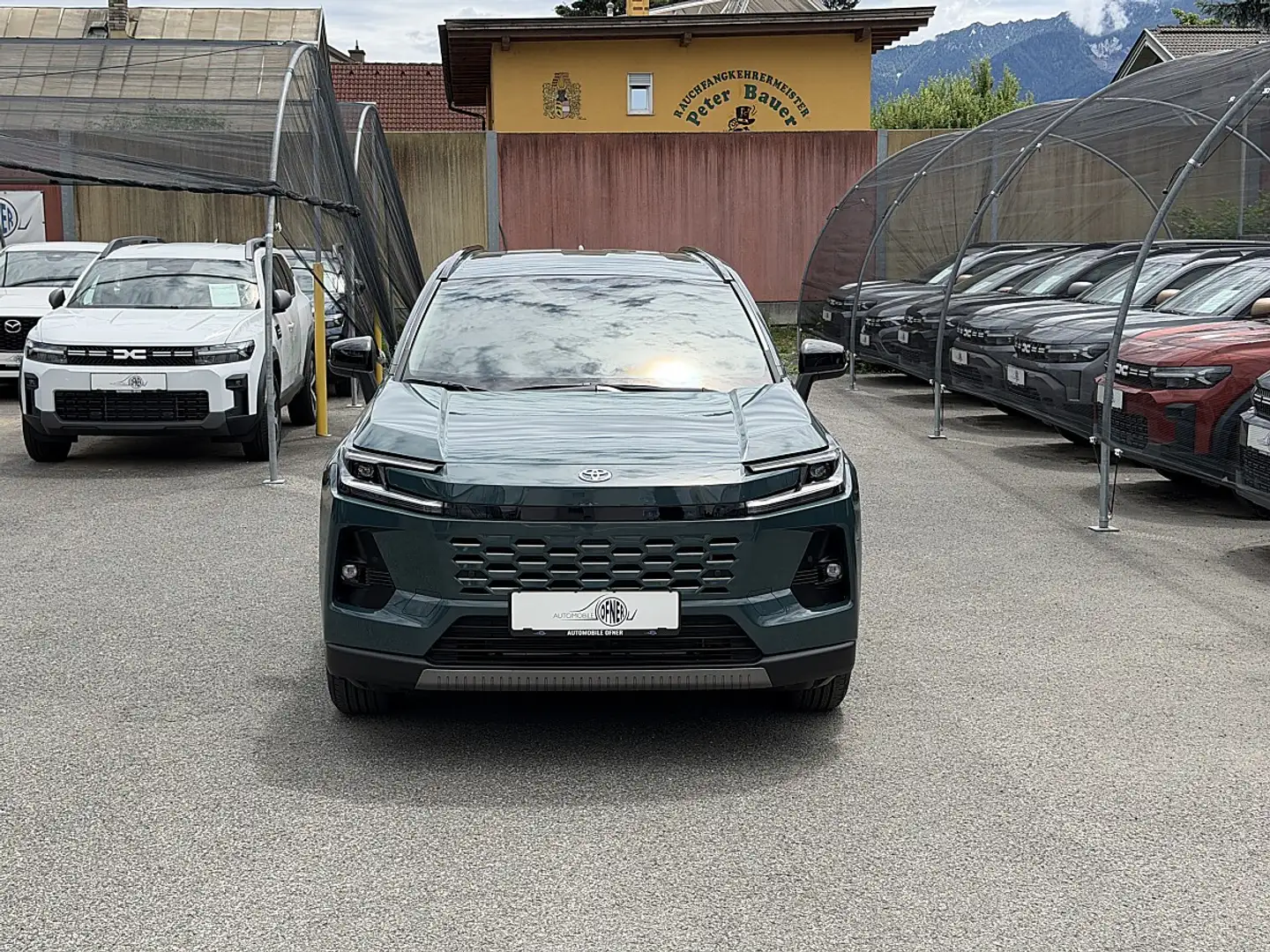Toyota RAV 4 RAV4 2,5 Hybrid Teamplayer 4WD Aut. LED PDC Kam... Grün - 2