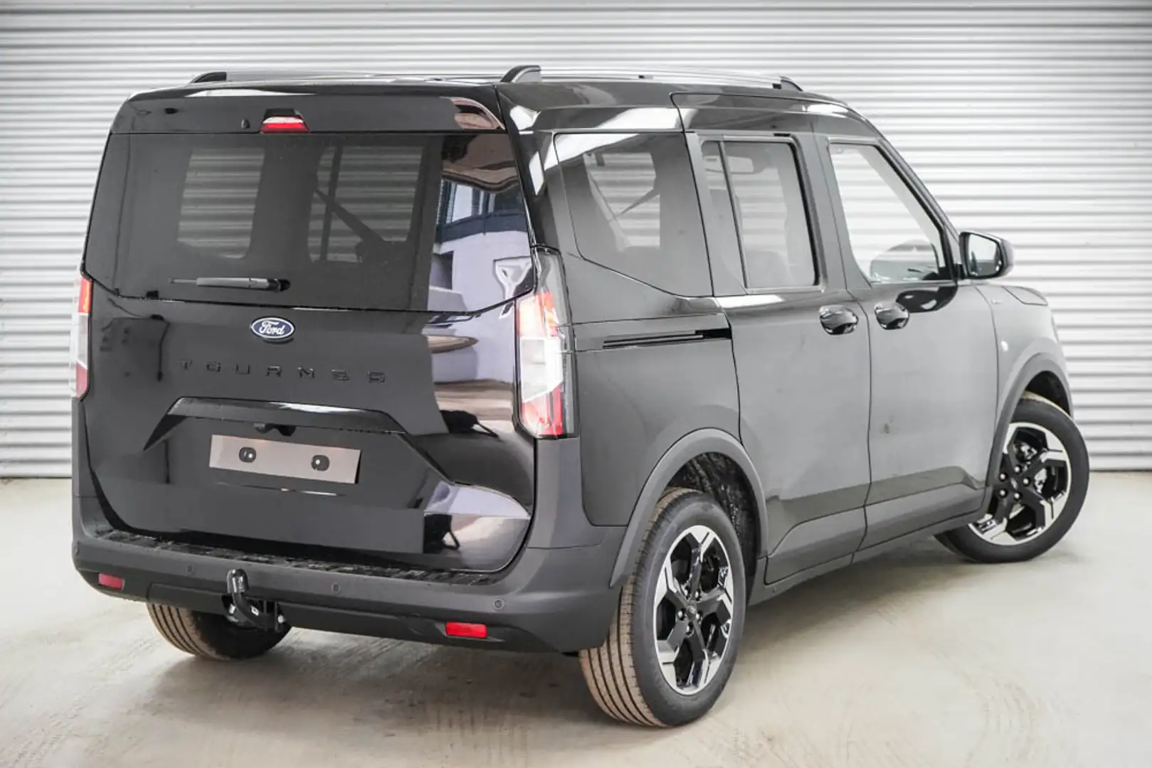 Ford Tourneo Courier 1,0 EcoBoost A7 Active - L -LAG. Schwarz - 2