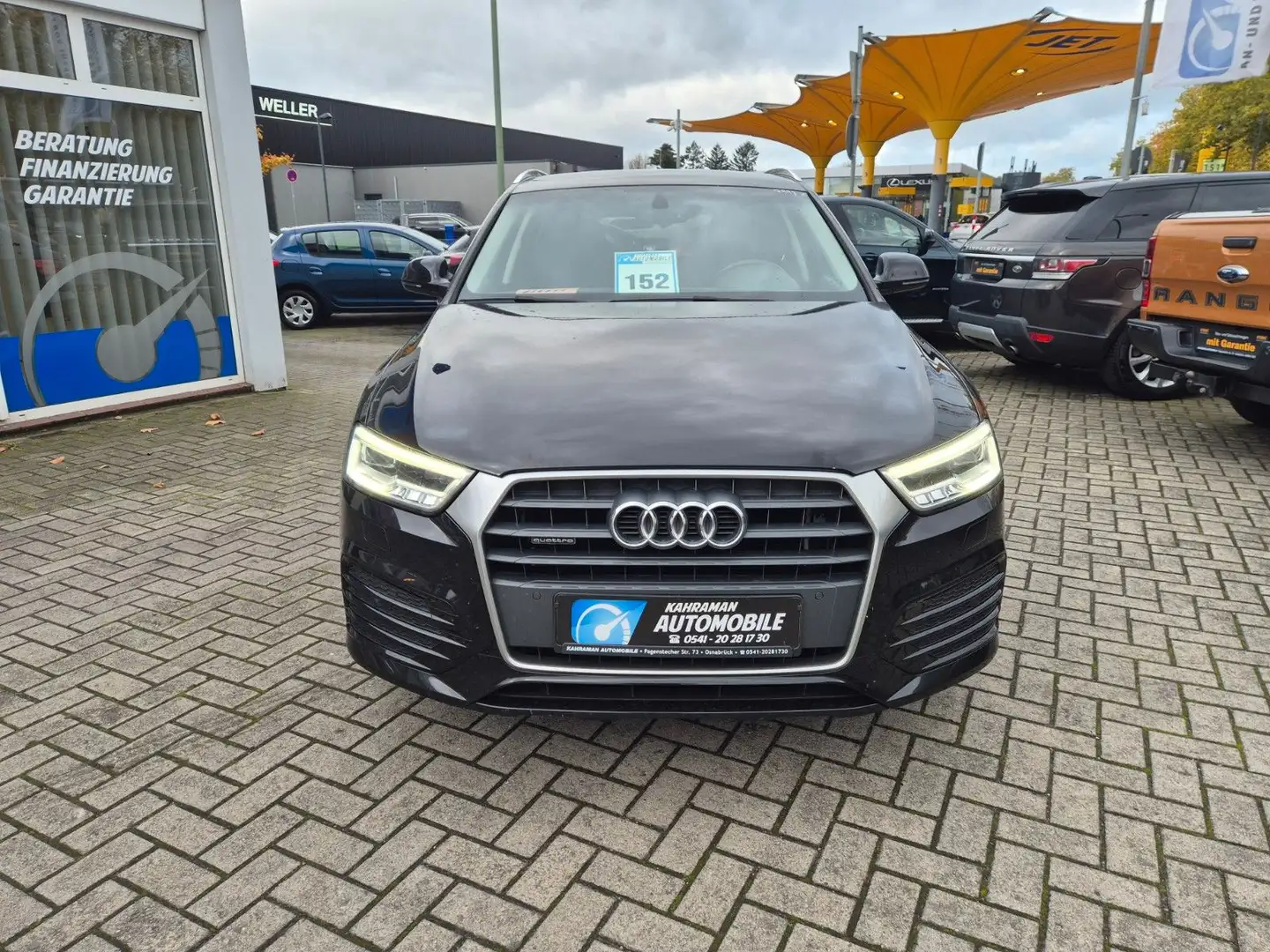 Audi Q3 sport quattro 2.0 TDI*1 Hand* Schwarz - 2
