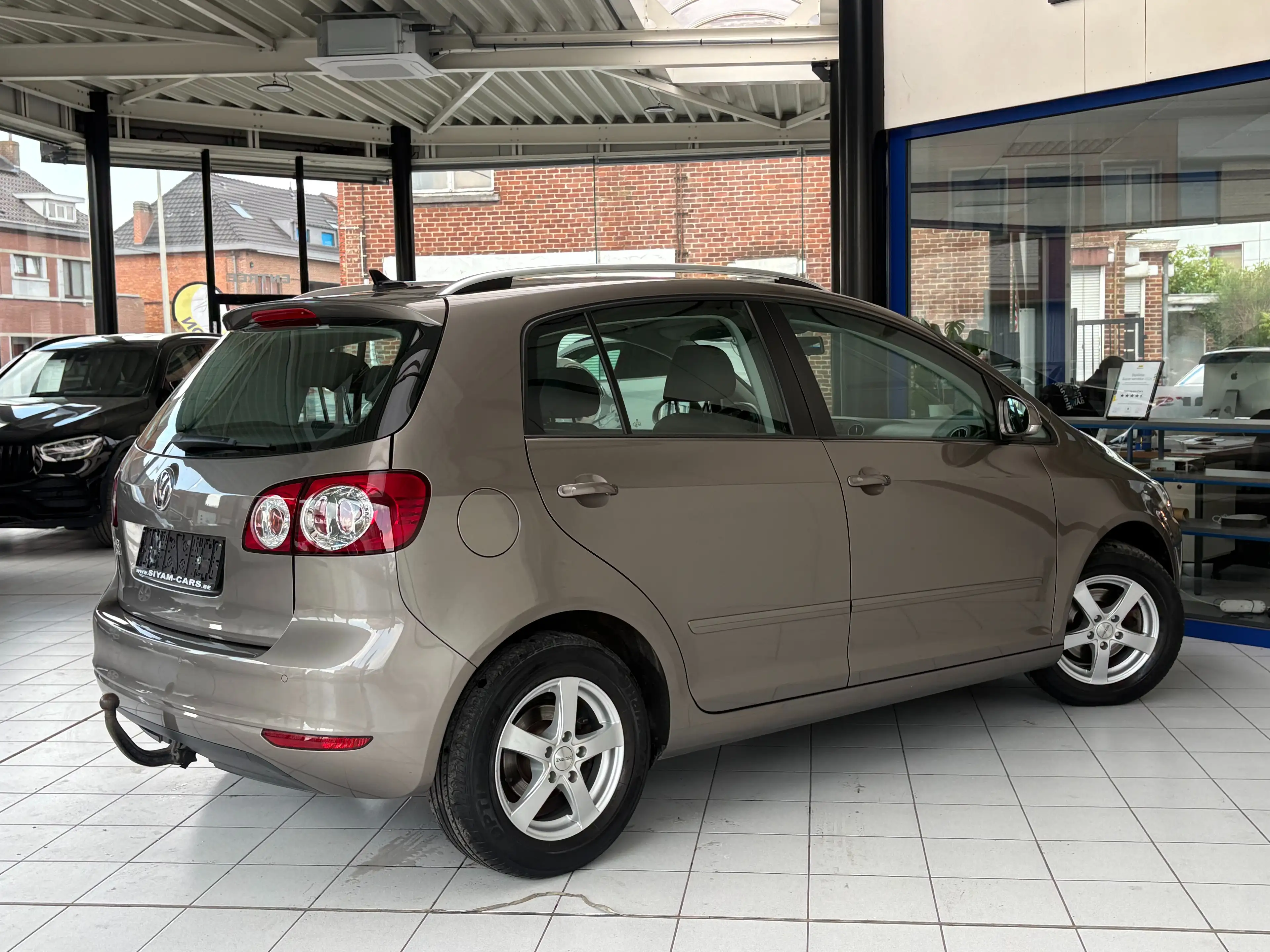 Volkswagen Golf Plus Golf Plus 1.4i *GPS * PDC * JANTES * 1ER PROP * CARNET * — photo 5