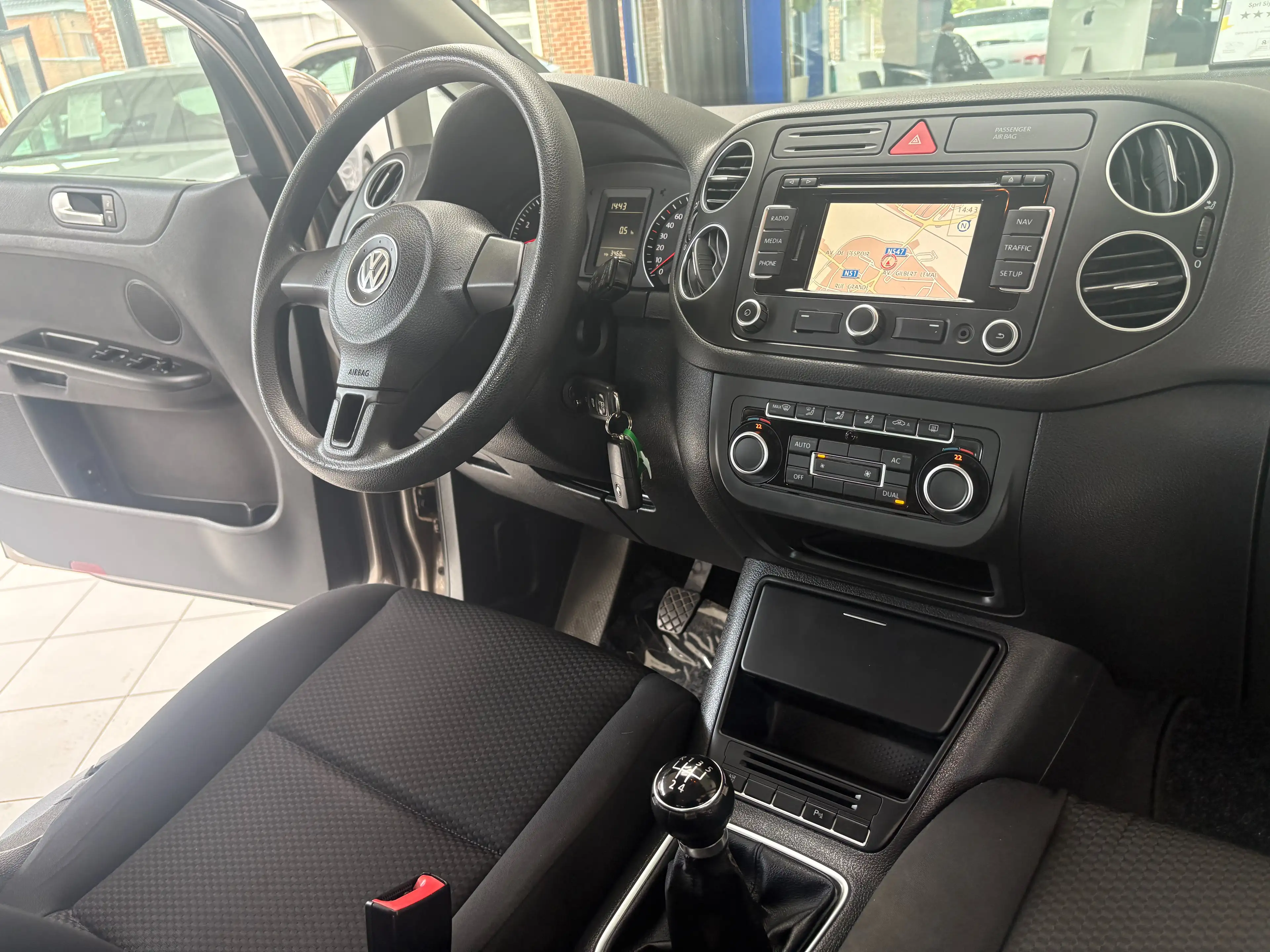Volkswagen Golf Plus Golf Plus 1.4i *GPS * PDC * JANTES * 1ER PROP * CARNET * — photo 13