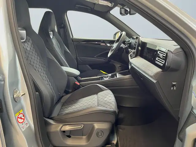 Volkswagen Tiguan view 10