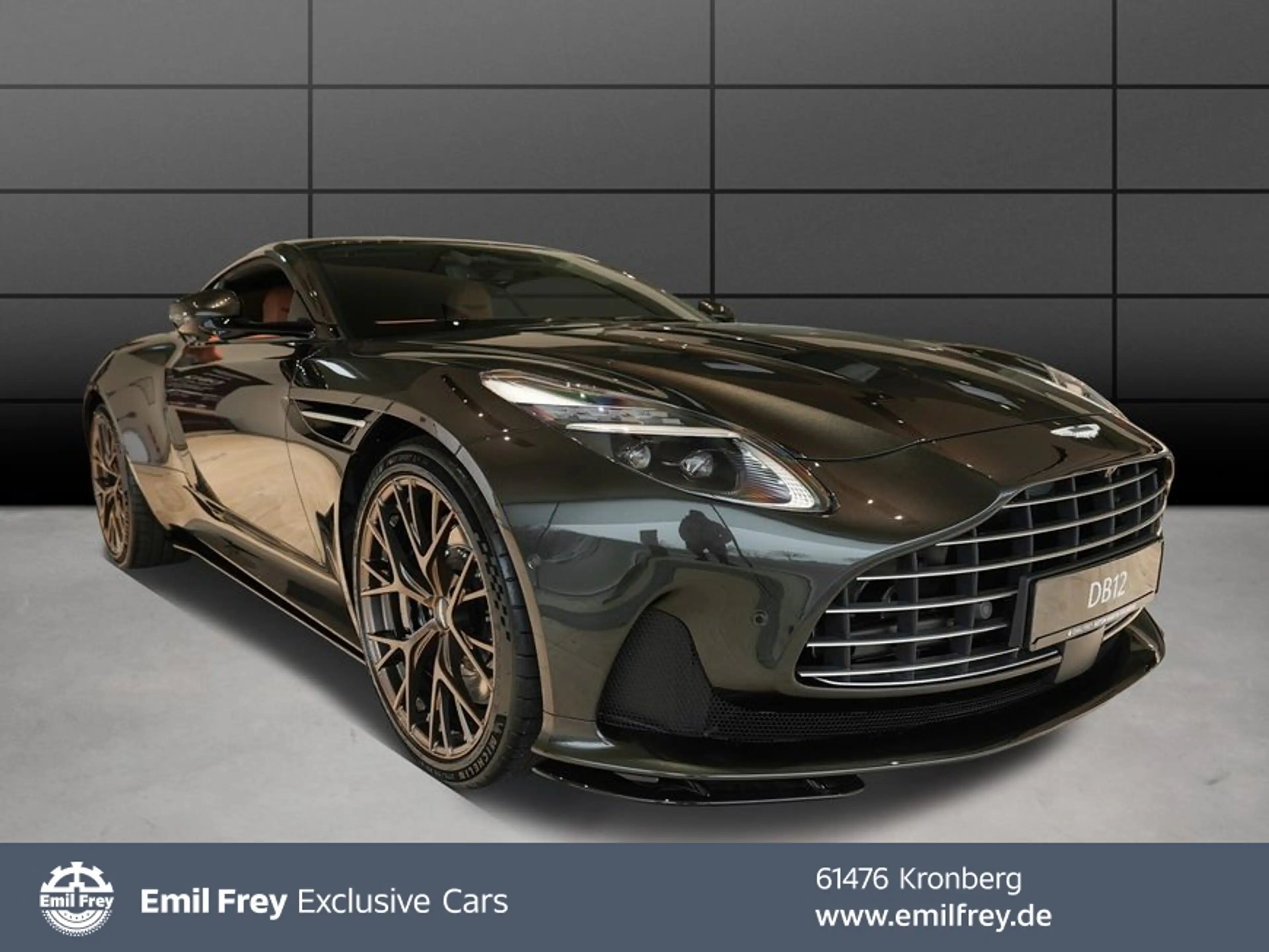 Aston Martin DB12 Coupe