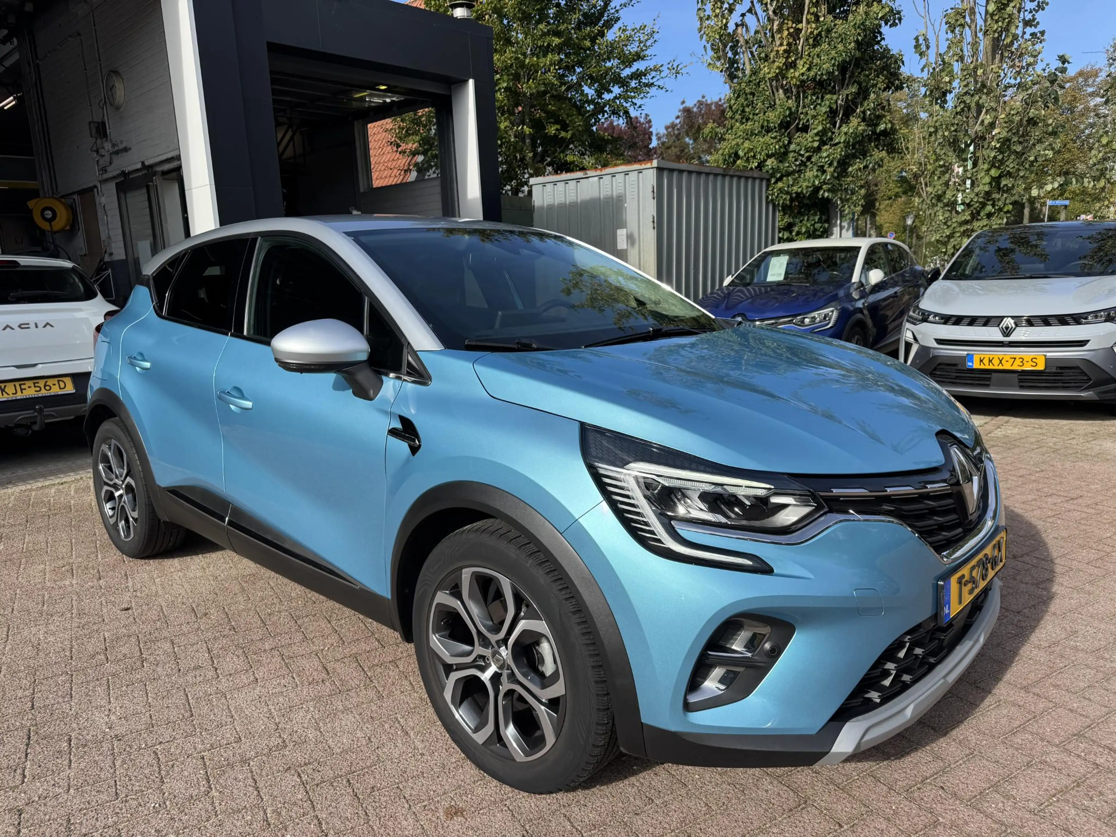 Renault Captur 1.0 TCe 90 Intens+Pack Winter!! — photo 3