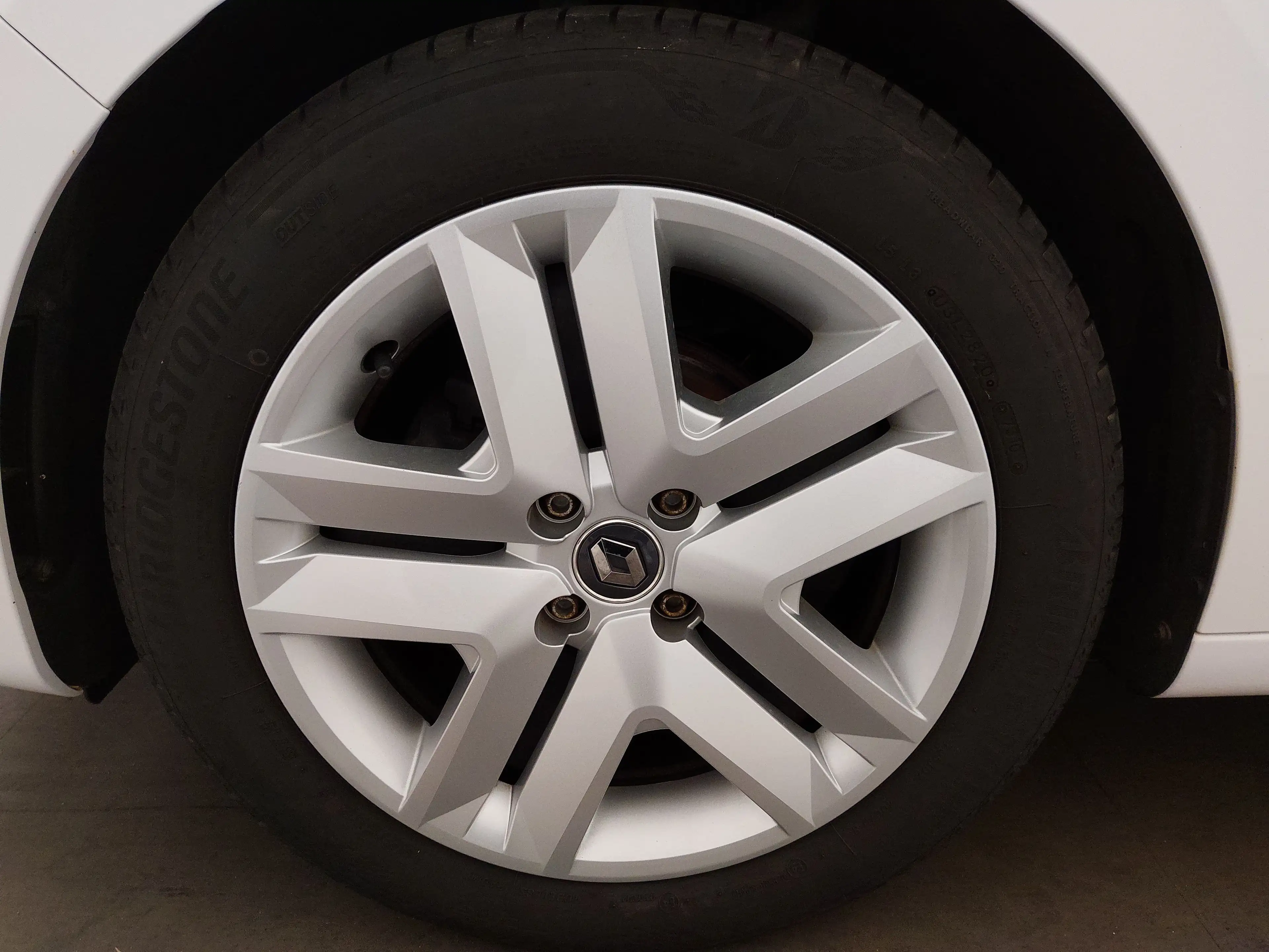 Renault Clio TCe 100 Navi LED Shz — photo 8