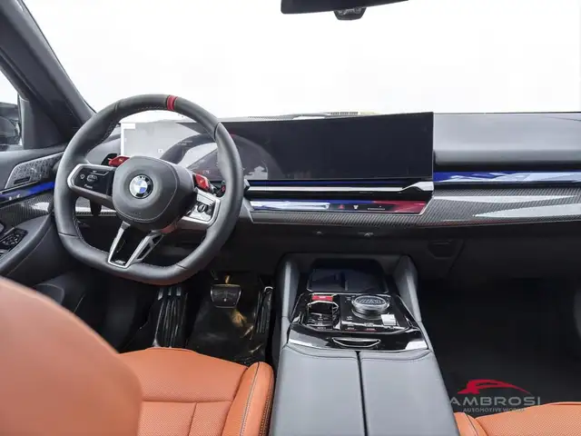 BMW M5 view 14