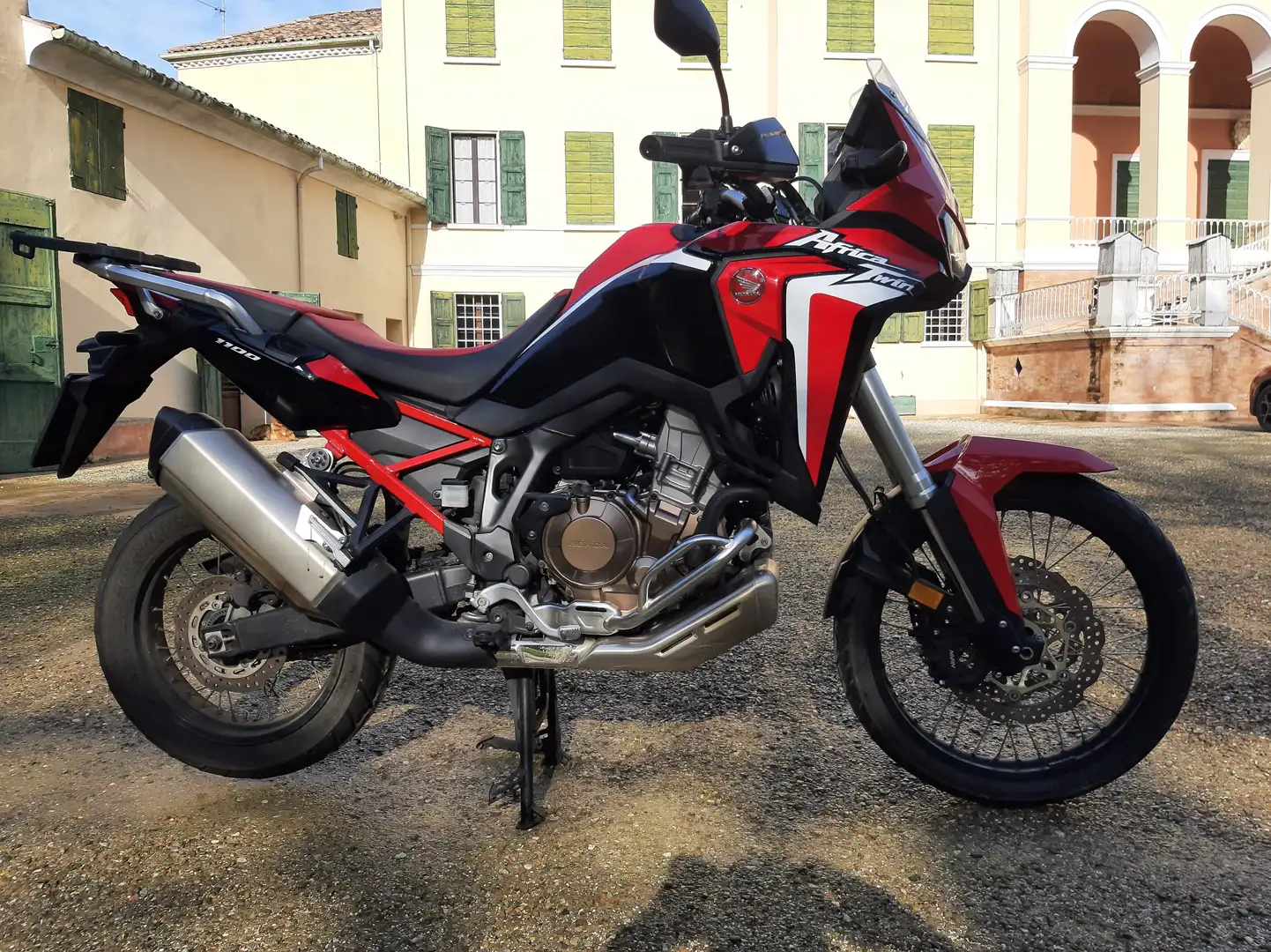 Honda CRF 1100 Rosso - 2