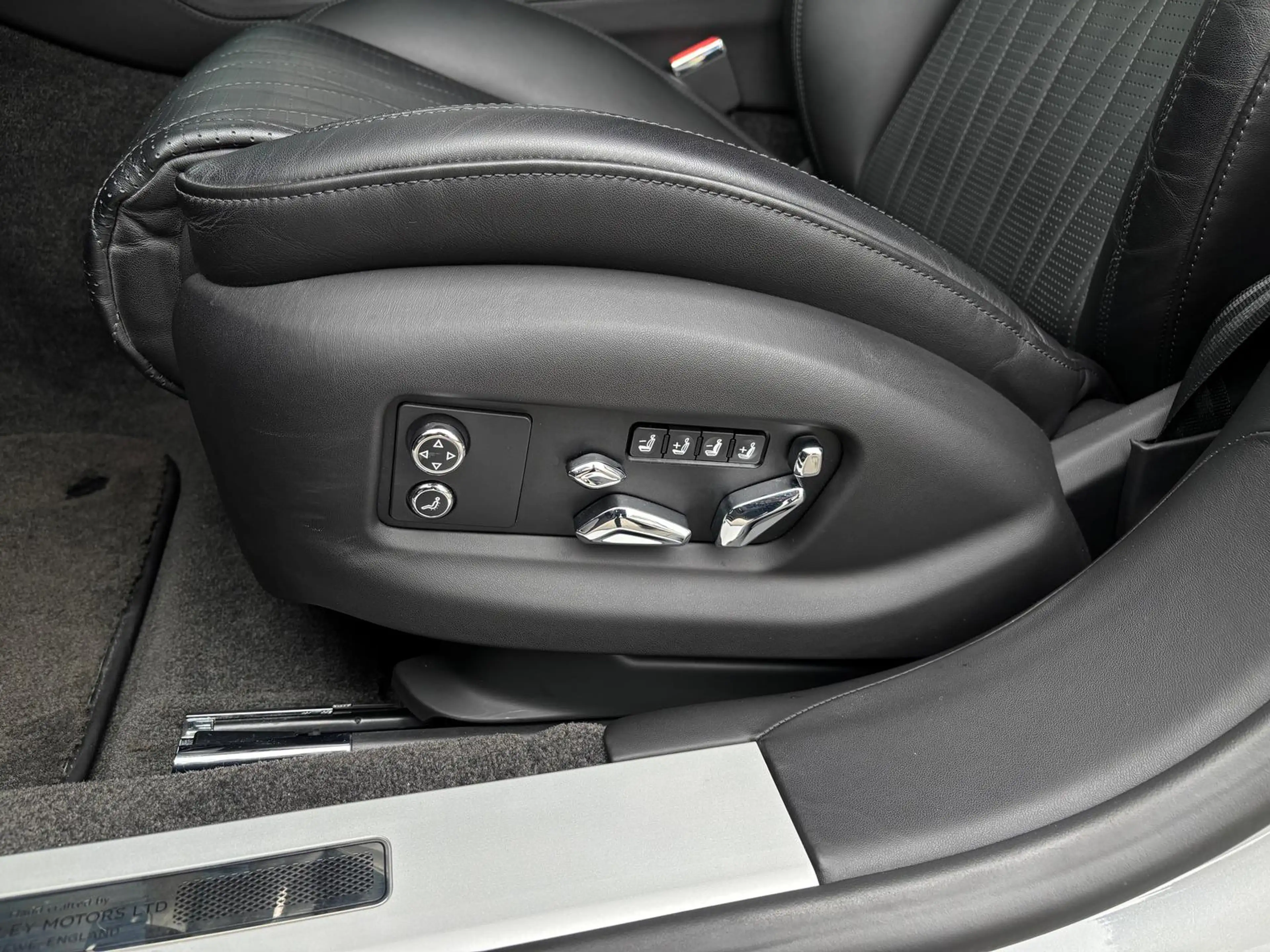 Bentley Flying Spur W12 Mansory Exclusive Black Line B&O — photo 11