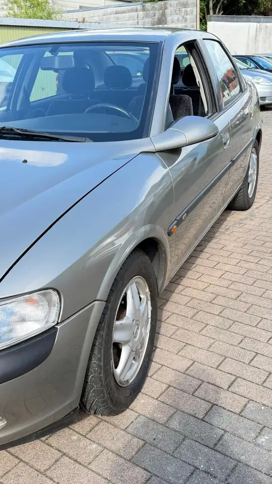 Opel Vectra Automatik, foto 10