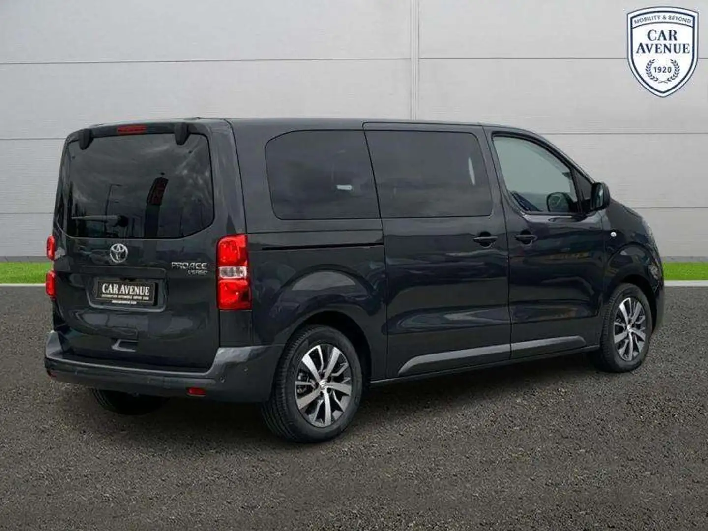 Toyota Proace FAMILY 8 PLACES Gris - 2