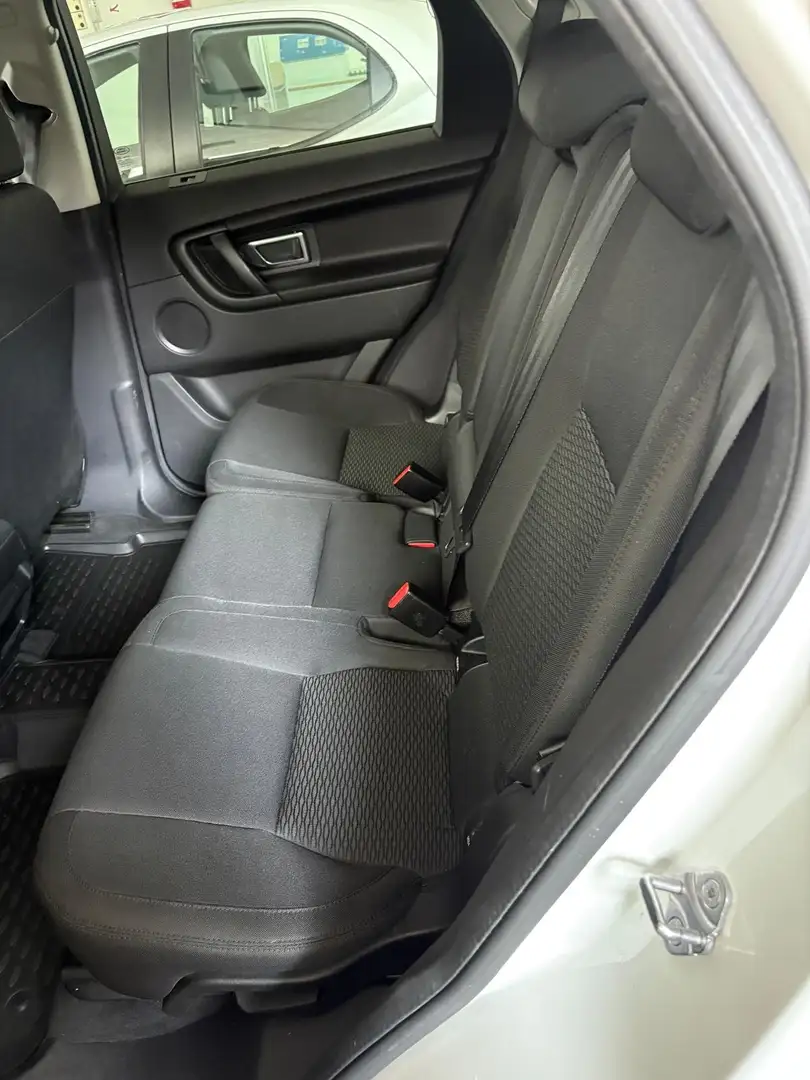 Land Rover Discovery Sport I 2015 2.0 td4 HSE Luxury awd auto Bianco - 2