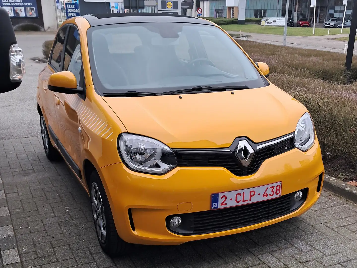 Renault Twingo Twingo ENERGY TCe 90 LA PARISIENNE Geel - 1