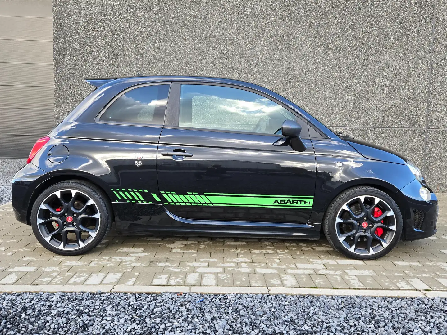 Abarth 595 Competizione Navi-Monza-PDC-CarPlay-Airco-Sabelt-garantie Zwart - 2