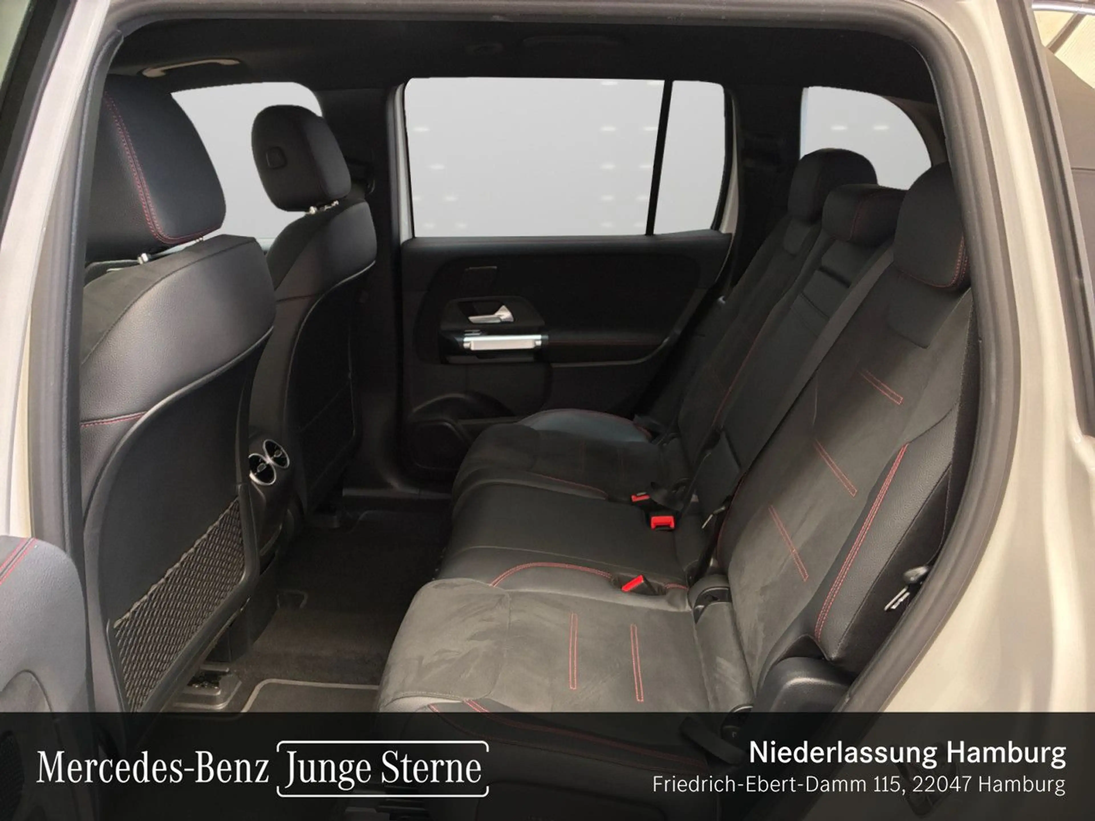 Mercedes-Benz EQB 250 AMG+PLUS-PAKET+AHK+PANO+360+MEMORY+KEYLESS — photo 12