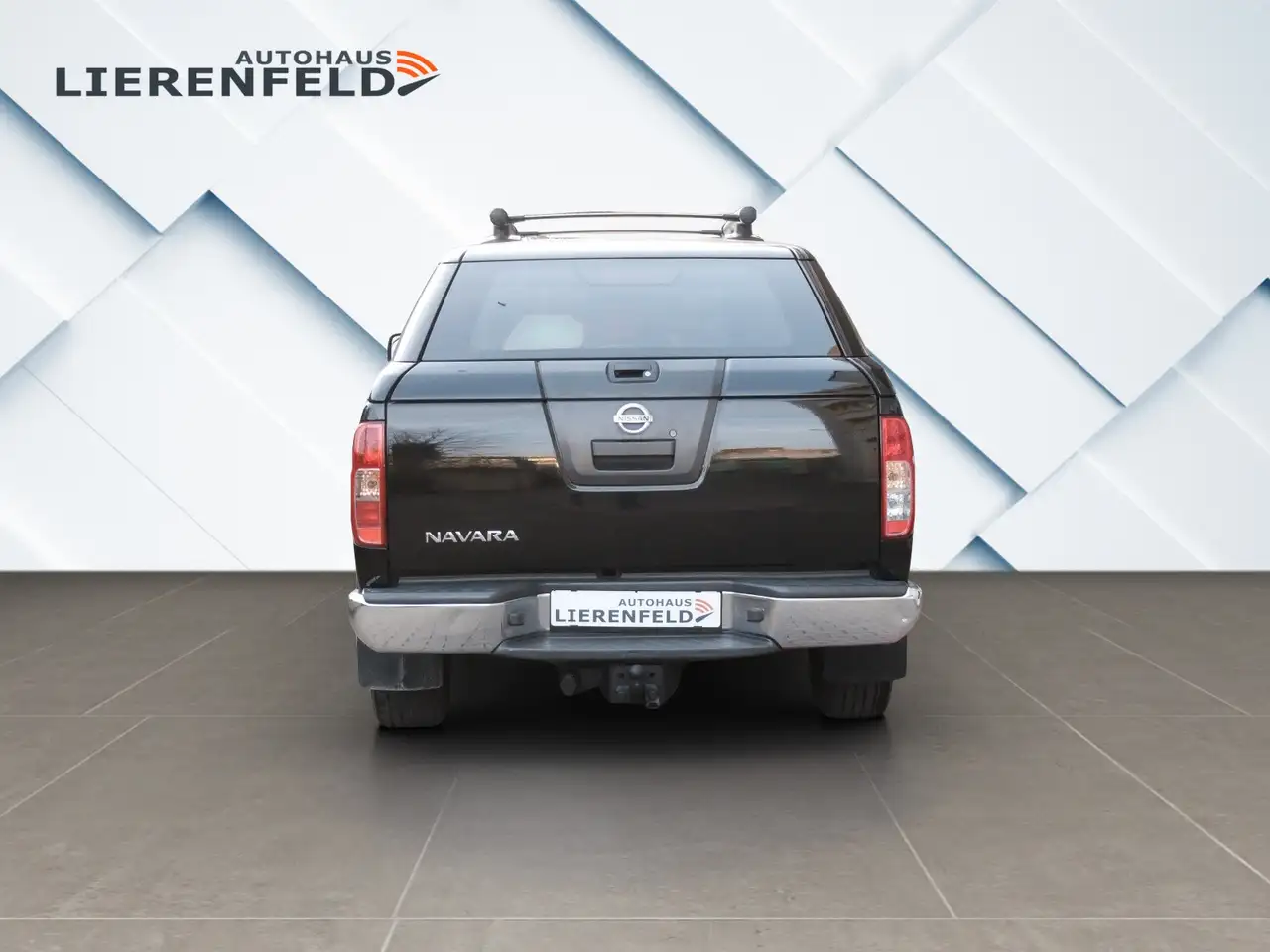 NISSAN NAVARA 190CH DOUBLE CABINE LE 4X4