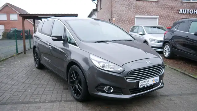 Ford S-Max Titanium Automatik