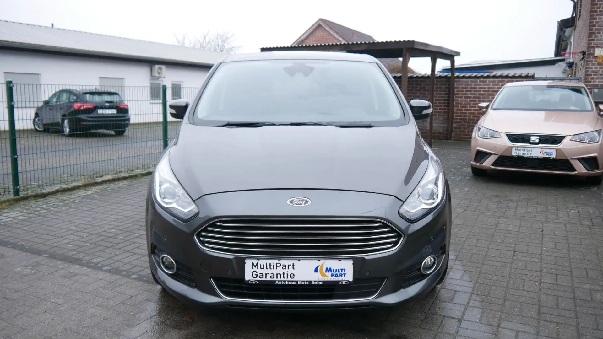 Ford S-Max Titanium Automatik Grijs - 2
