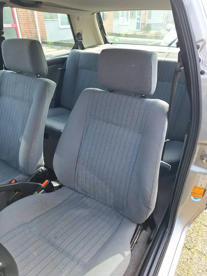 Volkswagen Golf 1.6 GL, foto 3