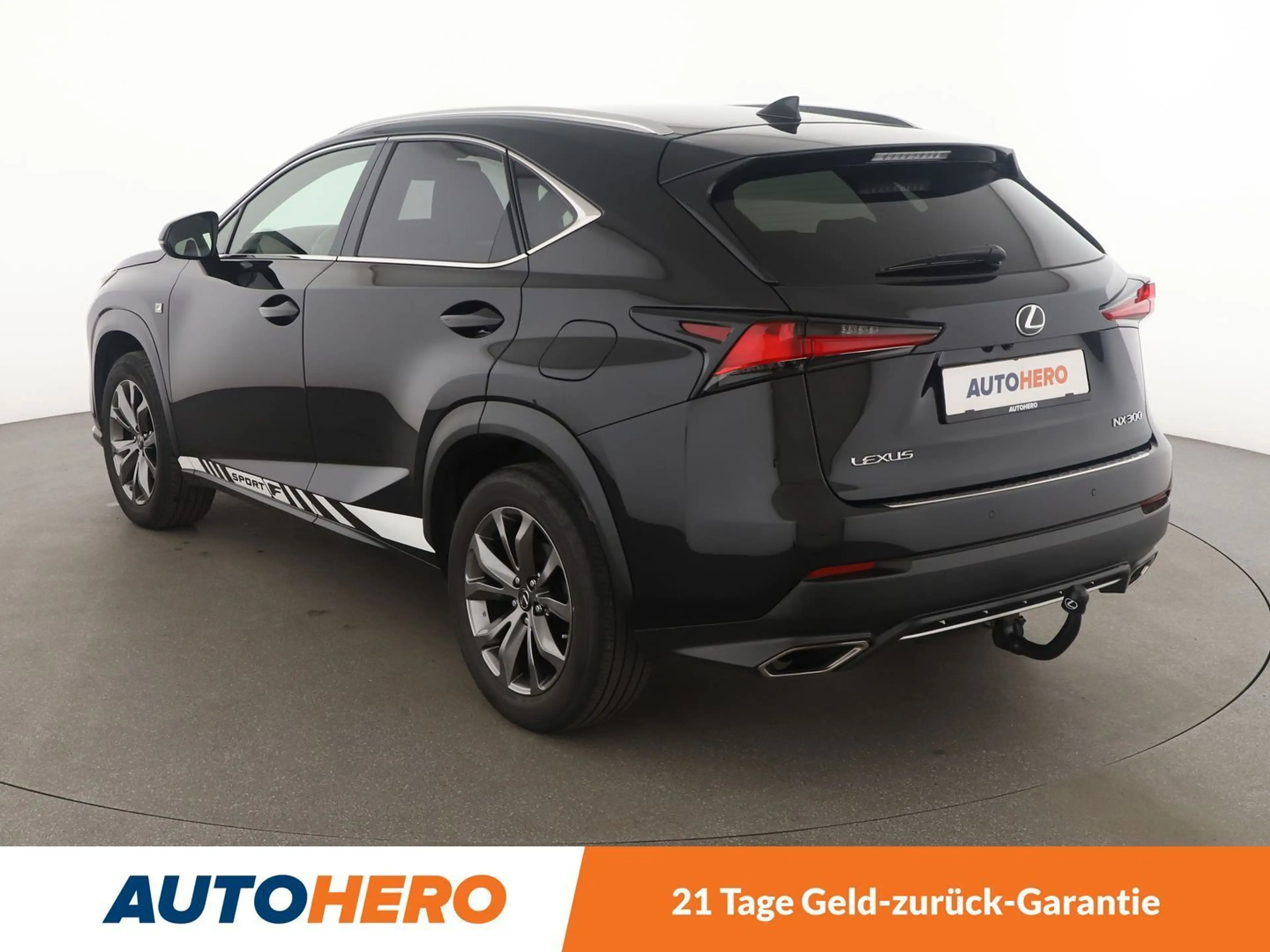 Lexus NX 300 NX 300t F SPORT AWD Aut.*NAVI*HEAD-UP*ACC*CAM*SHZ* — photo 4