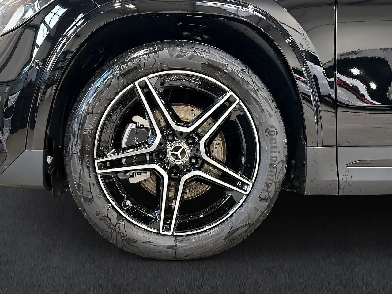 Mercedes-Benz GLA 200 AMG+MULTI+NIGHT+Kam+Ambi+Pano+TotW+LrHz 7