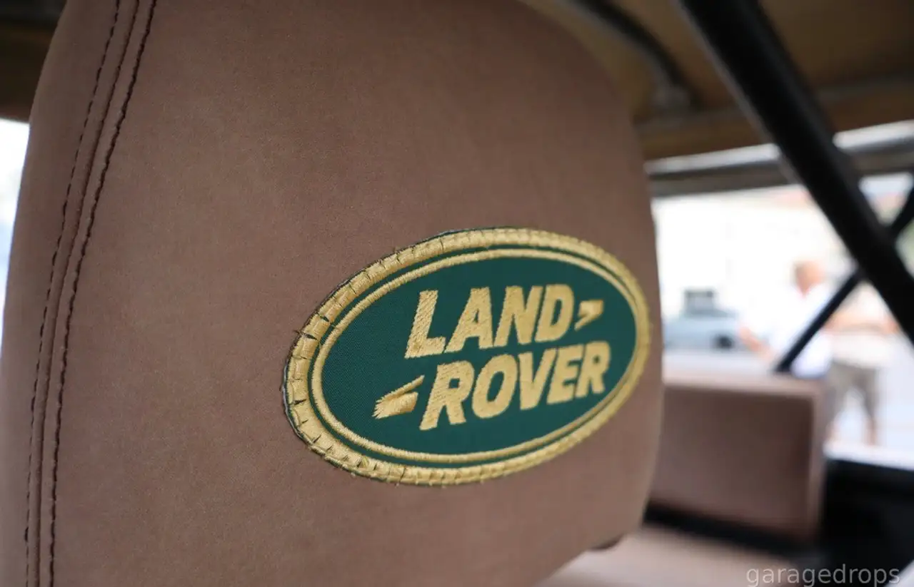 Land Rover Defender 90 2.5 td5 E Soft Top, foto 12