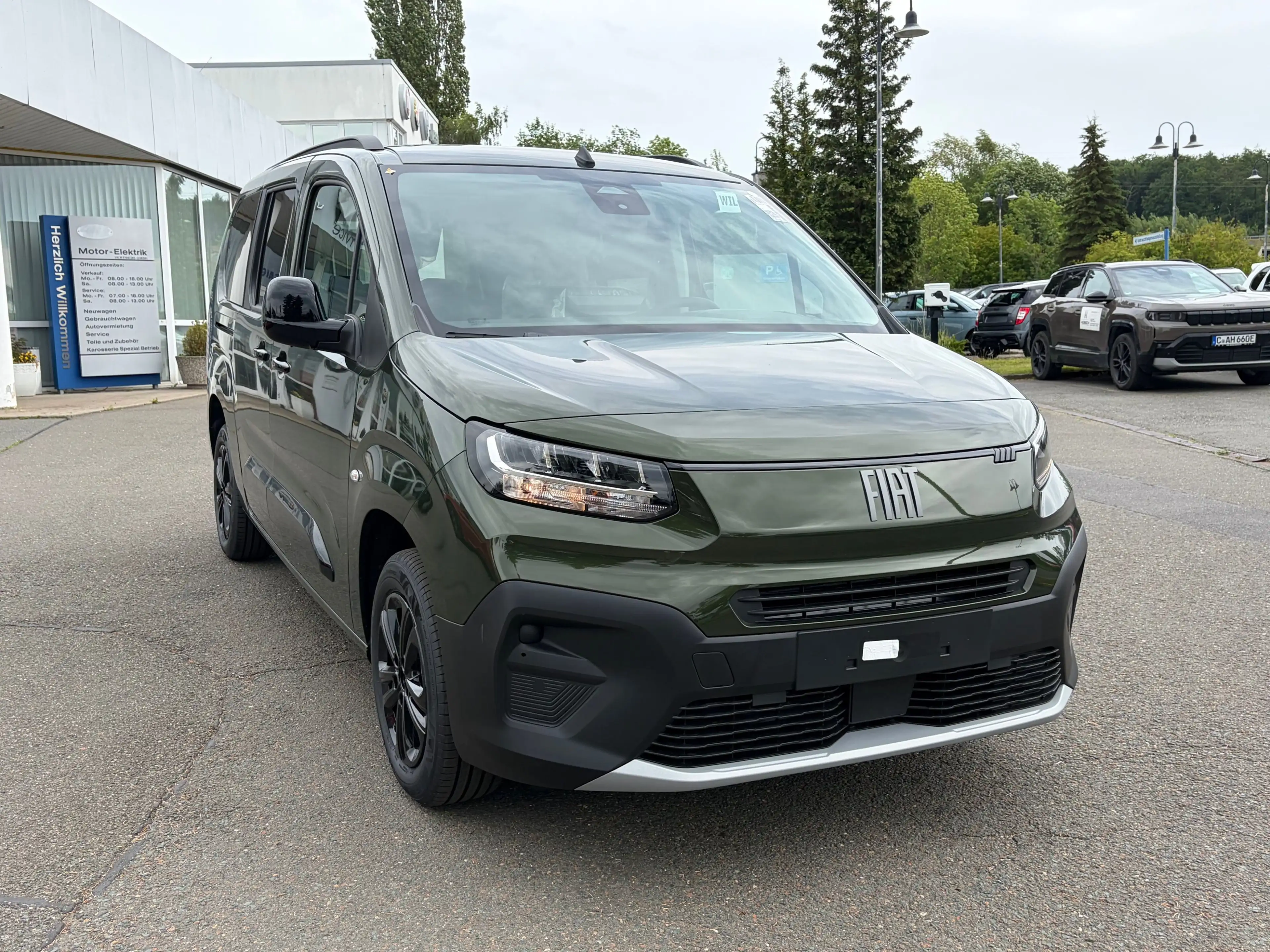 Fiat Qubo L 7-Sitzer L2 1.5 Diesel 96 kW Icon — photo 7