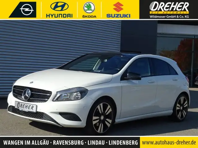 Mercedes-Benz A 200 A 200 Urban Pano.-Dach/Kamera/Sitzhzg./LM Autom.