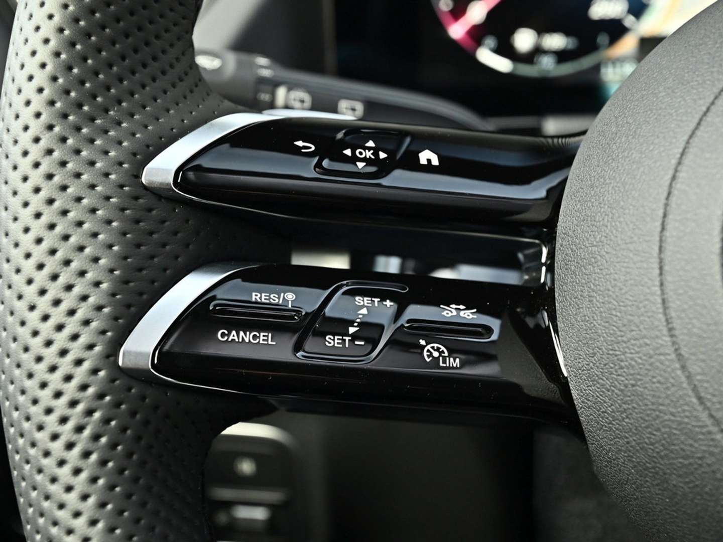 Mercedes GLA 200 AMG Line - 2026 - Joinsteer - #15