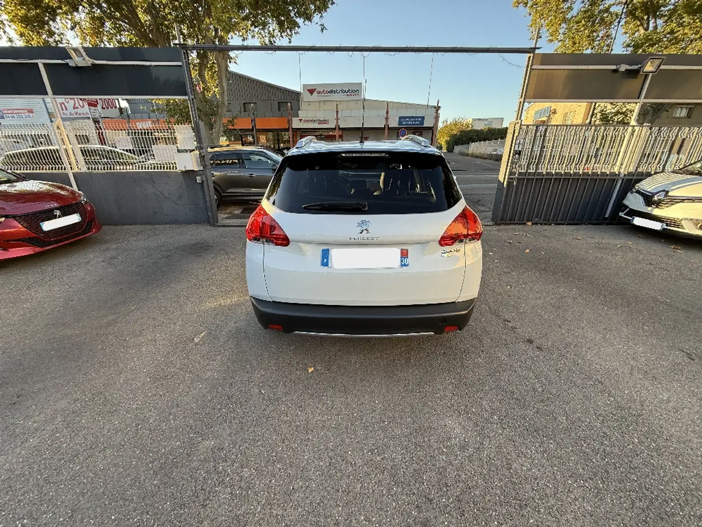 Peugeot 2008 1.6 e-HDi 115ch Féline Cuivre - 2