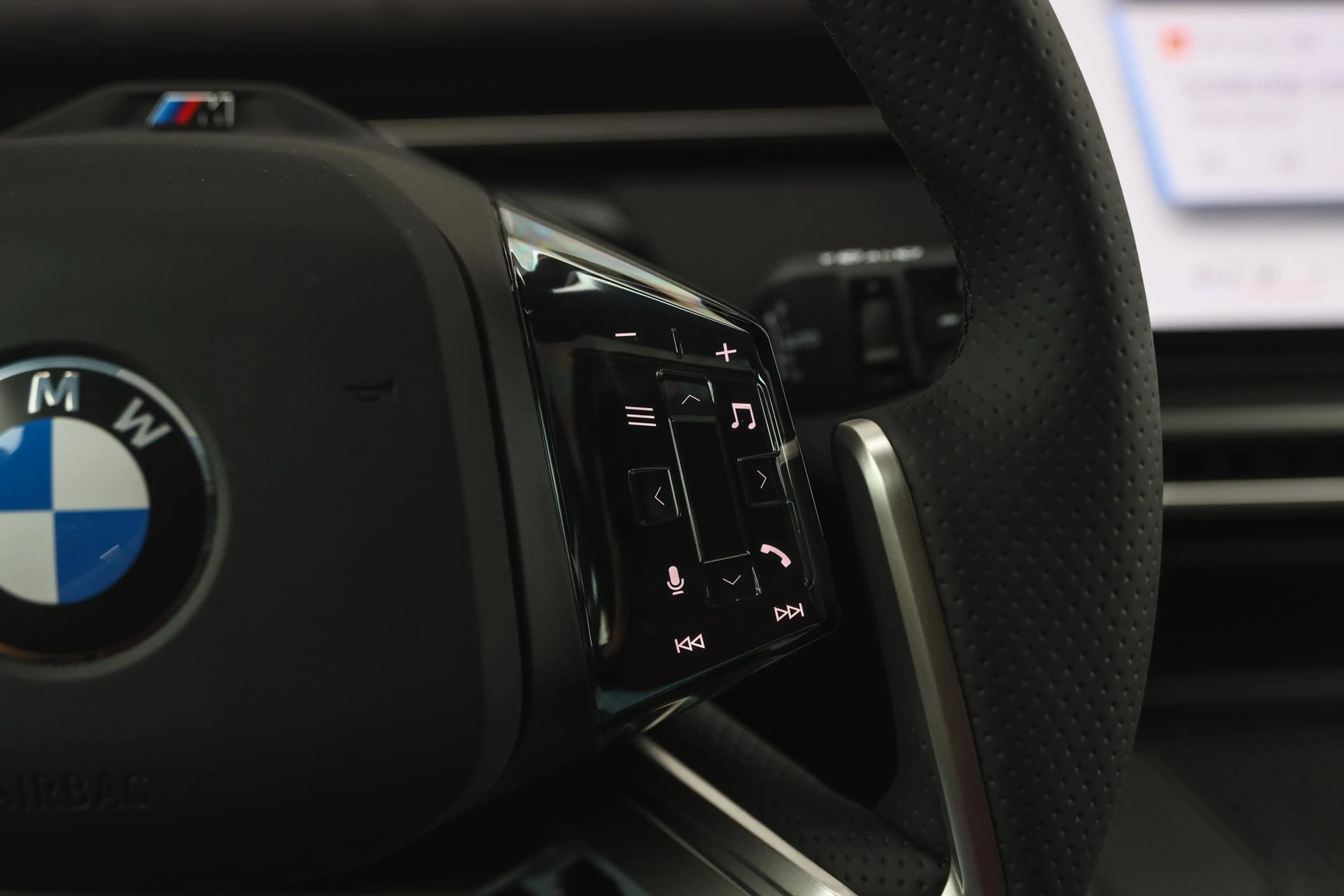 BMW iX3 40 eDrive M Sport / Panoramadak / Trekhaak / 3D He — photo 15