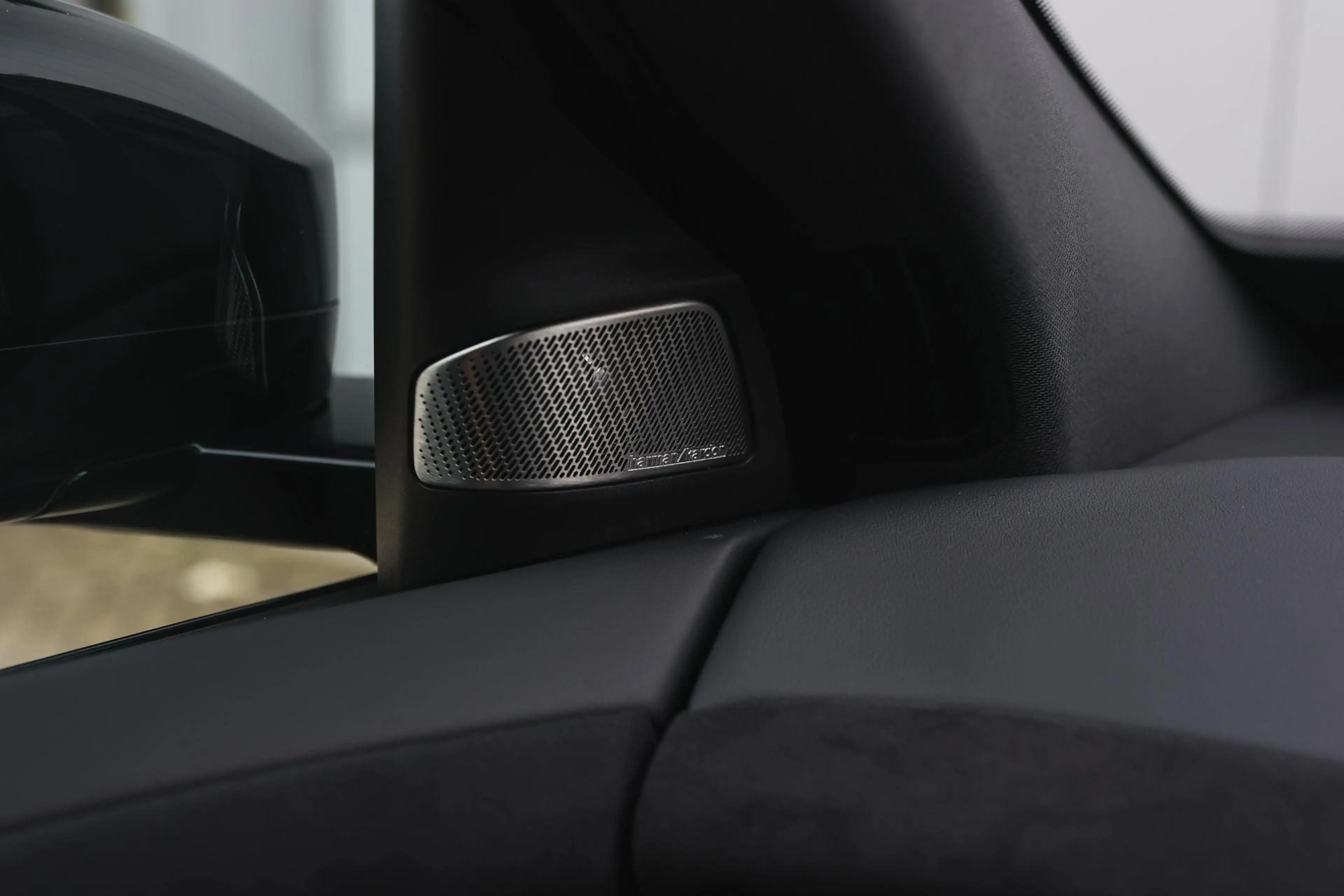 BMW iX3 40 eDrive M Sport / Panoramadak / Trekhaak / 3D He — photo 13